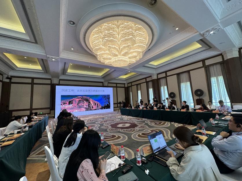 5月30日,“共筑文明共同體——博物館國際合作新愿景”平行論壇在甘肅敦煌舉行。圖為論壇現場。(中新社記者丁思 攝)